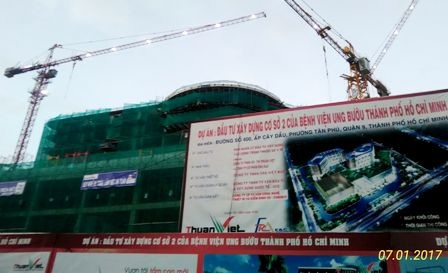 Người bệnh nằm “xếp lớp”, Bệnh viện Ung Bướu cơ sở 2 “ì ạch” - 2 Sự chậm trễ của công trình sẽ khiến nhiều người bệnh mất đi cơ hội điều trị