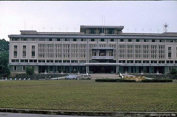 Sài Gòn – TPHCM: 42 năm nguyên vẹn những góc phố, tuyến đường - 1 Sài Gòn – TPHCM: 42 năm nguyên vẹn những góc phố, tuyến đường - 1