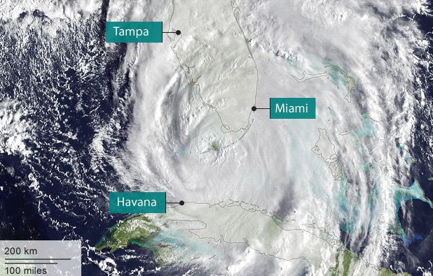 Cận cảnh trận cuồng phong càn quét Florida - 1
Ảnh vệ tinh cho thấy mắt bão khổng lồ của Irma đang quần thảo phía trên bang Florida, miền nam nước Mỹ ngày 10/9 giờ địa phương (Ảnh: BBC)