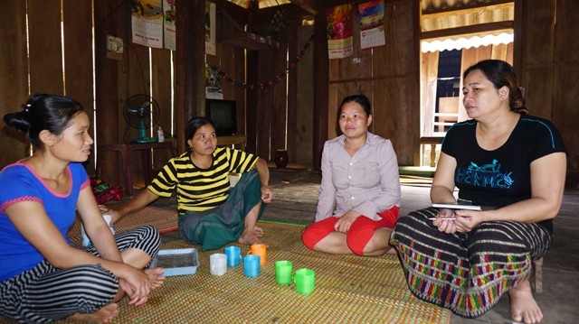 Bản vùng cao 18 năm không có người sinh con thứ 3 - 4 Dừng lại ở 2 con giúp phụ nữ vùng biên giới Thông Thụ có điều kiện chăm sóc, nuôi dạy con cái tốt hơn. Ngoài ra, họ cũng có thời gian tham gia các hoạt động đoàn thể tại địa phương hơn trước