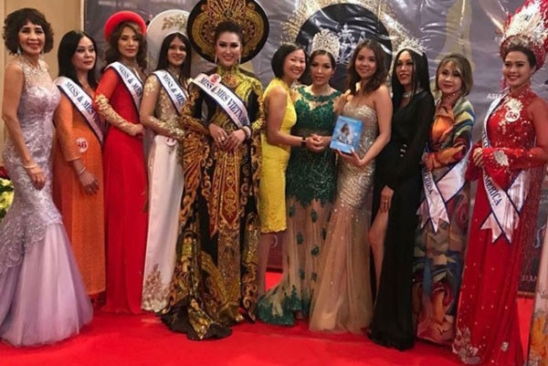 Cục Nghệ thuật Biểu diễn vào cuộc vụ Phi Thanh Vân thi hoa hậu “chui” - 2 Phi Thanh Vân nổi bật trong trang phục dân tộc.