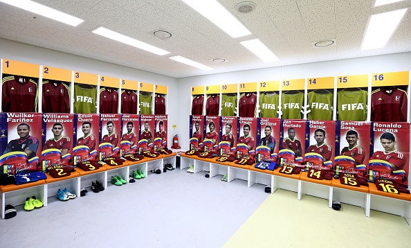 Đánh bại U20 Venezuela, U20 Anh vô địch World Cup U20 2017 - 14
Phòng thay đồ của U20 Venezuela...