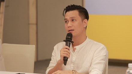 Diễn viên Việt Anh chia sẻ trong buổi họp báo.