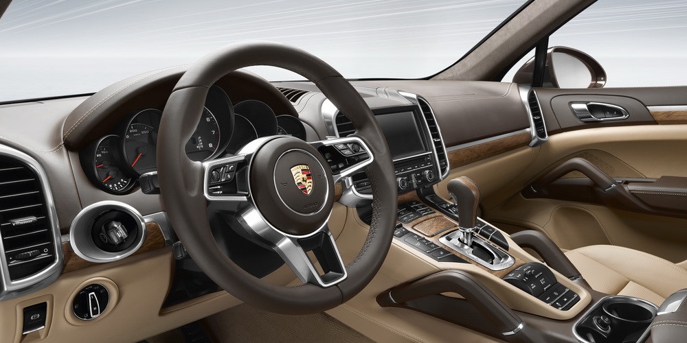 So sánh chi tiết Porsche Cayenne thế hệ cũ và mới - 9 So sánh chi tiết Porsche Cayenne thế hệ cũ và mới - 9