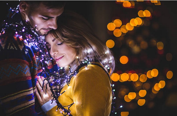 Làm vợ chồng cũng cần gây thương nhớ - 1