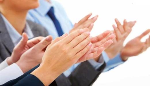 Những lợi ích tuyệt vời khi vỗ tay - 1 Những lợi ích tuyệt vời khi vỗ tay - 1