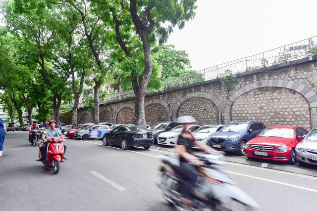 Hà Nội: Đề nghị chưa đục thông 127 vòm đường sắt dẫn lên cầu Long Biên - 1 Ngành đường sắt đề nghị chưa phá các vòm đá dẫn lên cầu Long Biên (ảnh: Quang Phong)