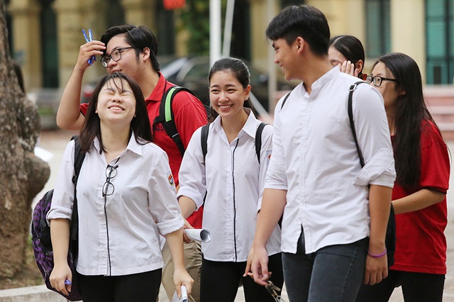 Đề thi môn Ngữ Văn: Chạm đến chiều sâu cảm xúc của học sinh - 1
Niềm vui của thí sinh khi làm được bài
