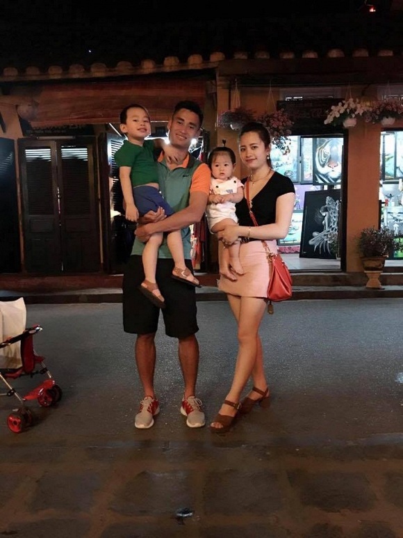 Chuyện tình đẹp của Vũ Minh Tuấn và vợ xinh như hoa hậu - 3
Gia đình hạnh phúc của Vũ Minh Tuấn