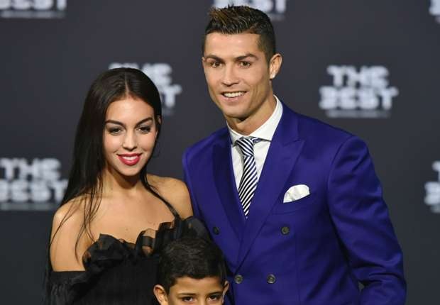 Màn đọ sắc của các "bóng hồng" trước chung kết Champions League - 9 Georgina Rodriguez, bạn gái Cris Ronaldo