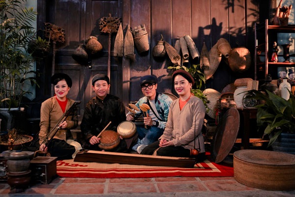 MV xẩm “Tương tư” lay động khán giả Hà Thành - Ảnh 7. MV xẩm “Tương tư” lay động khán giả Hà Thành - Ảnh 7.