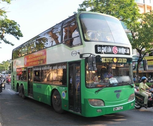 TPHCM: Xe buýt 2 tầng sẽ bị “khai tử” vào cuối năm nay - 1 Xe buýt 2 tầng tại TPHCM sẽ bị khai tử vào cuối năm nay (ảnh Báo Xây dựng)