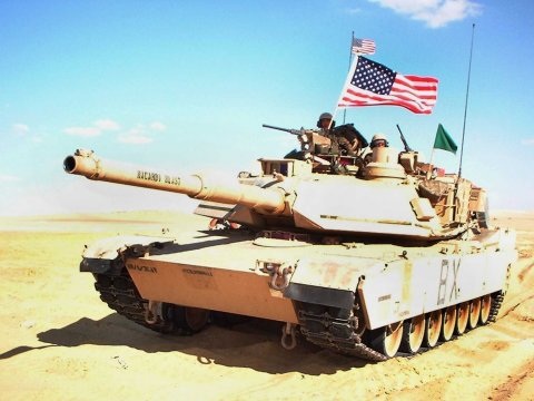 Xe tăng M1A1 Abrams của quân đội Mỹ (Ảnh: Reuters)