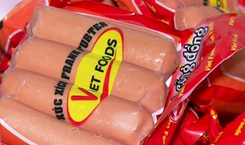 Hà Nội báo cáo Thủ tướng vụ xúc xích Viet Foods - 1
Vụ xúc xích Viet Foods kéo dài trong nhiều tháng nay