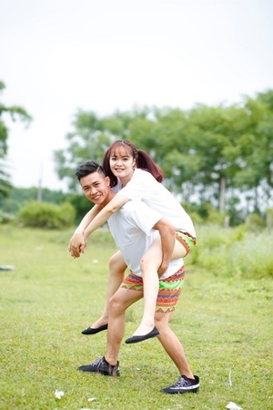 “Tan chảy” với bộ ảnh kỷ yếu toàn trai xinh gái đẹp của sinh viên Thái Nguyên - 4 Couple soái ca - mỹ nhân của lớp với thành tích học tập đáng nể