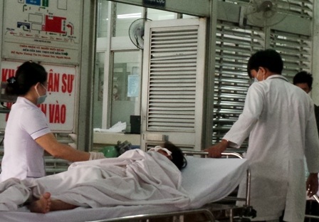 Nam công nhân bị máy bào gỗ “nuốt chửng” cánh tay - 1 Tai nạn lao động đang gây ra hậu quả nghiêm trọng cho gia đình và xã hội