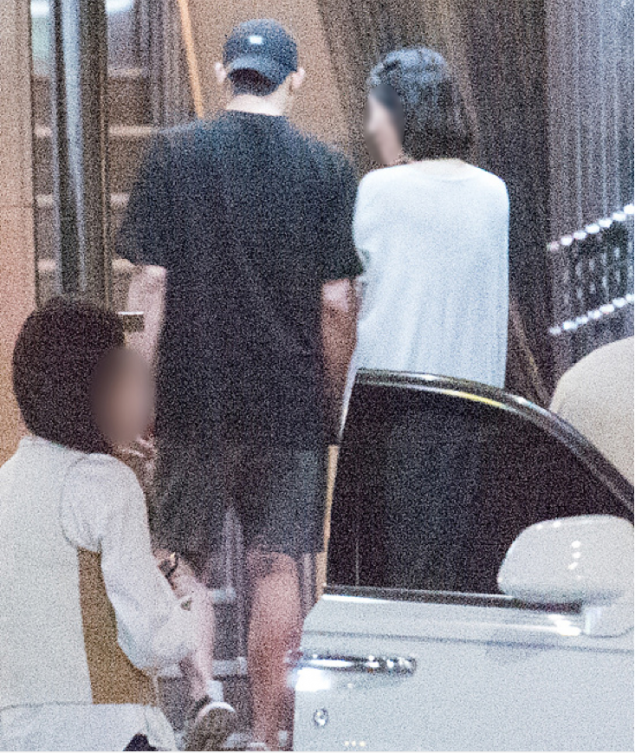 
Park Yoochun và Hwang Ha Na đang sống trong những ngày tháng hồi hộp và hạnh phúc.
