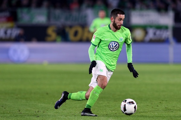 Yunus Malli được Wolfsburg chiêu mộ từ Mainz 05 để thay thế Draxler, người chuyển sang thi đấu cho PSG. Giới mộ điệu đang chờ đợi nhạc trưởng người Thổ Nhĩ Kỳ có thể bừng sáng tại Wolfsburg.