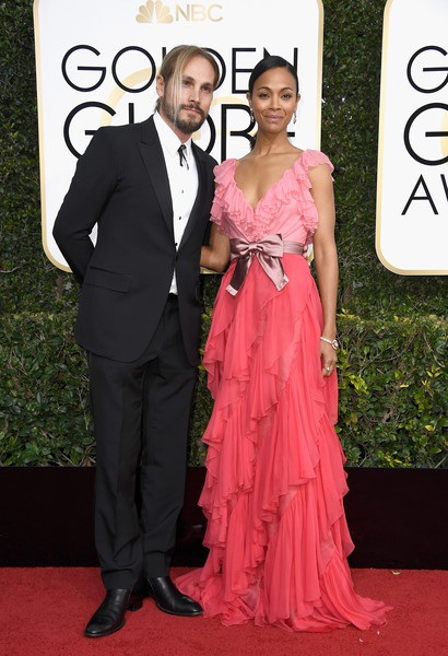 Dập dìu kiều nữ trên thảm đỏ lễ trao giải Quả Cầu Vàng - 54
Zoe Saldana và chồng Marco Perego rất hiếm khi dự sự kiện
