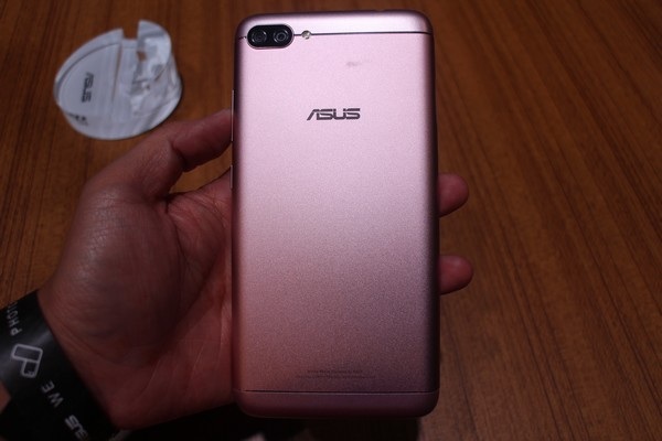 Những smartphone đáng mua trong mức giá dưới 5 triệu đồng - 2