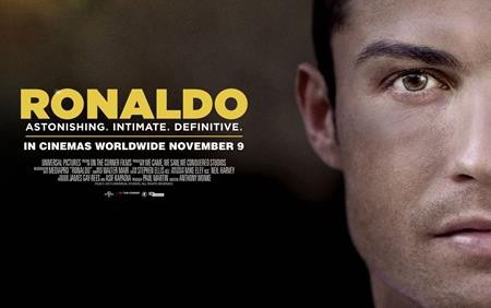 C.Ronaldo, người đàn ông của chiến thắng, C.Ronaldo, người đàn ông của nỗ lực phi thường, C.Ronaldo, người đàn ông của gia đình… và rất nhiều “C.Ronaldo” đặc biệt khác đã được hé lộ trong bộ phim tài liệu “Ronaldo”, khiến cho người hâm mộ thêm phần thấu hiểu về cuộc hành trình của một cậu bé trên hòn đảo Madeira cho đến lúc trở thành siêu sao bóng đá xuất sắc nhất hành tinh.