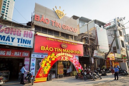 Những lưu ý bạn cần biết khi lựa chọn trang sức cưới - 6 CS1: 39 Nguyễn Trãi, Thanh Xuân, Hà Nội – ĐT: 0243.8537228