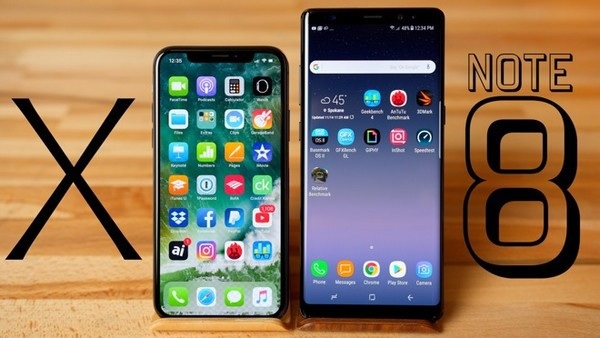 “Nhờ” iPhone X và Galaxy Note8, giá smartphone trung bình trong năm 2017 cao kỷ lục - 1 Sự xuất hiện của những mẫu smartphone đắt tiền như iPhone X và Galaxy Note8 đã góp phần khiến giá bán trung bình của smartphone trong năm 2017 tăng cao hơn trước