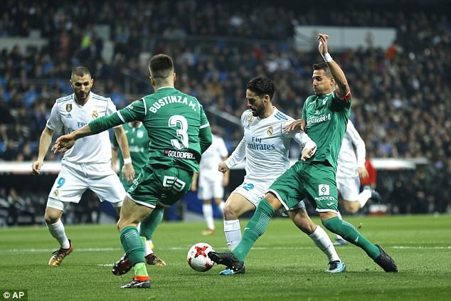 Thua sốc tại Bernabeu, Real Madrid bị loại khỏi Cúp Nhà vua - 1
Real Madrid đã nhập cuộc không tốt trước Leganes