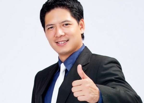 Đàm Vĩnh Hưng tập hợp nghệ sĩ, Bình Minh sang Thường Châu xem U23 Việt Nam thi đấu - 3 Diễn viên Bình Minh cũng xác nhận cùng Dân trí, sáng mai (27/1) anh cũng sẽ cùng một số bạn bè nghệ sĩ thân thiết lên đường ủng hộ đội tuyển U23 Việt Nam.