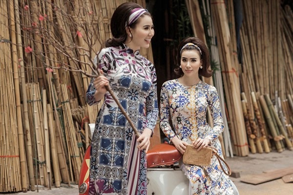 Huyền Thư-Thư Huyền hoá thân “Cô Ba Sài Gòn” với BST áo dài của Kenny Thái - 10 Huyền Thư-Thư Huyền hoá thân “Cô Ba Sài Gòn” với BST áo dài của Kenny Thái - 10