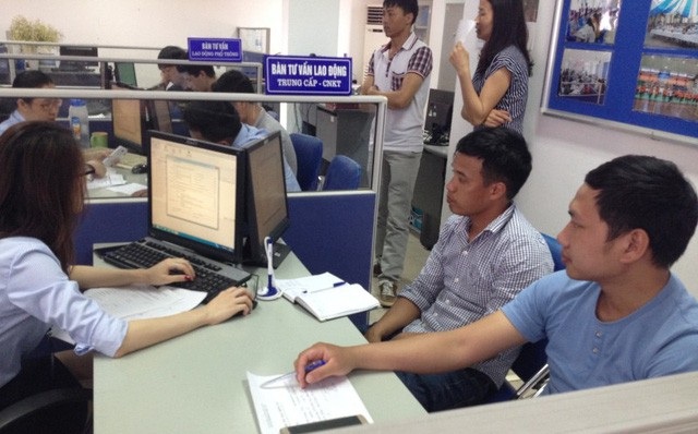 Đồng Nai: Tỷ lệ nộp hồ sơ trợ cấp thất nghiệp tăng 21 % - 2