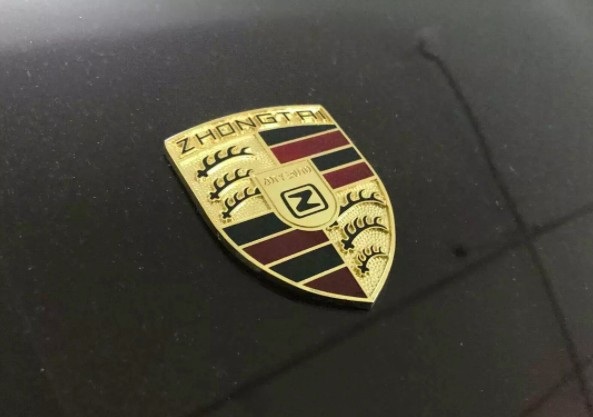 Bị người yêu “đá” vì đi xe nhái Porsche Cayenne - 2 Bị người yêu “đá” vì đi xe nhái Porsche Cayenne - 2