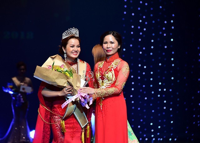 Hoa hậu Doanh nhân Người Việt Châu Á 2018 gọi tên Hà Thu Trang - 4 Hoa hậu Doanh nhân Người Việt Châu Á 2018 gọi tên Hà Thu Trang - 4