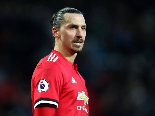 Chỉ thời gian ngắn sau khi tái xuất MU, Ibrahimovic lại dính chấn thương. Thực tế ấy cho thấy chân sút người Thụy Điển thực sự “ngã gục” bởi tuổi tác. CLB LA Galaxy sẵn sàng trả lương cao để mời Ibrahimovic và anh có vẻ đã đồng ý ra đi. HLV Mourinho cũng cho phép tiền đạo này tự do tìm bến đỗ mới.