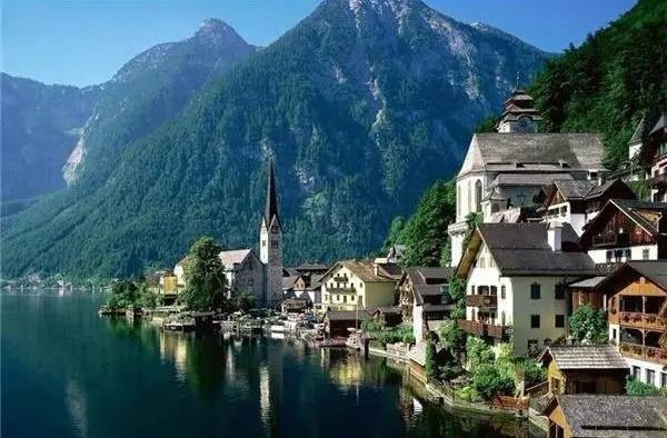 Công quốc Liechtenstein xinh đẹp với diện tích chỉ vỏn vẹn 160 km²