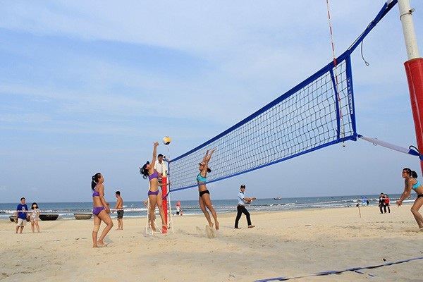 Đà Nẵng chi 46 tỷ đồng khai thác du lịch bãi biển - 1 Đà Nẵng đầu tư hơn 46 tỷ đồng thực hiện đề án quản lý và khai thác du lịch ở các bãi biển trên đường Nguyễn Tất Thành