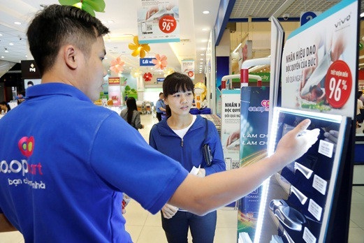Chỉ còn 3 ngày để tích tem nhận quà đẳng cấp - 2
Quà tặng thiết thực, đẳng cấp là yếu tố quan trọng góp phần thành công cho chương trình năm nay