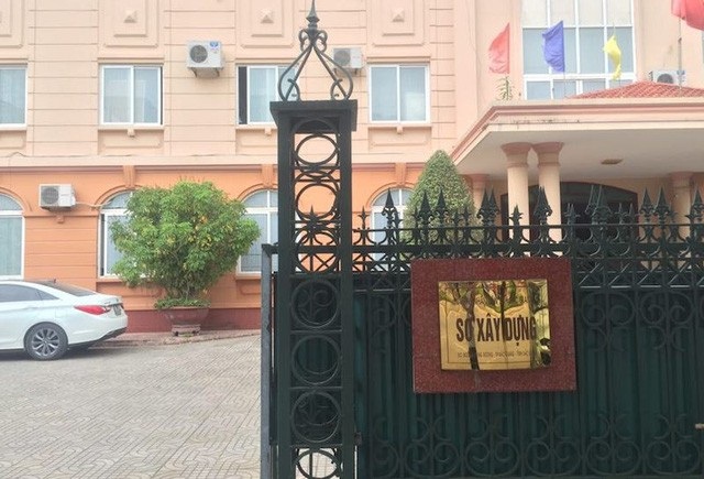 Sai phạm đặc biệt nghiêm trọng khiến 3 em nhỏ chết đuối thương tâm - 2
Sở Xây dựng tỉnh Bắc Giang đã kết luận Trường CĐ kỹ thuật công nghiệp xây dựng công trình sai phạm và vô trách nhiệm trong quá trình khắc phục dẫn đến hậu quả đau lòng.