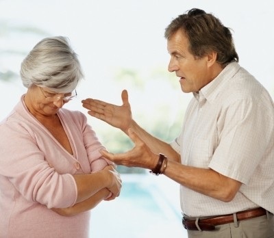 10 dấu hiệu cảnh bảo của bệnh mất trí nhớ - Alzheimer - 4 10 dấu hiệu cảnh bảo của bệnh mất trí nhớ - Alzheimer - 4