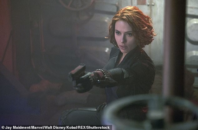 “Góa phụ đen” nhận lương “chẳng kém” Captain America hay Thor - 4
Scarlett Johansson trong vai “Góa phụ đen”