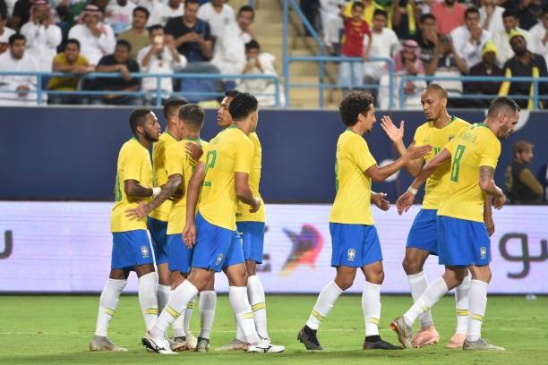 Neymar kiến tạo hai bàn, Brazil đánh bại Saudi Arabia - 2
Selecao tiếp tục nối dài chuỗi phong độ ấn tượng
