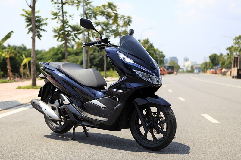 Honda PCX - Mẫu xe máy hybrid đầu tiên tại Việt Nam - 9 Honda PCX - Mẫu xe máy hybrid đầu tiên tại Việt Nam - 9