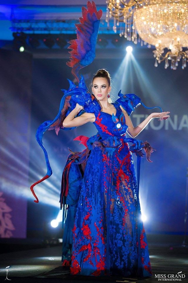 Việt Nam lọt top 10 trang phục dân tộc đẹp nhất tại Miss Grand International 2018 - 5
5. Hoa hậu Mexico