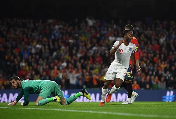 Ba nguyên nhân dẫn đến chiến thắng của Anh trước Tây Ban Nha - 1
Raheem Sterling (phải) đã có cú đúp quan trọng cho đội tuyển Anh