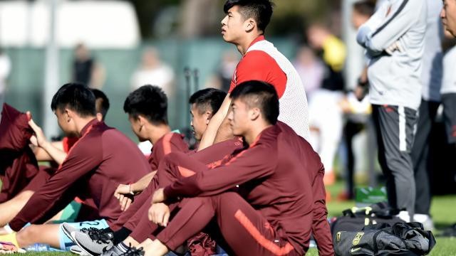 Đội U21 Trung Quốc của Hiddink thảm bại trên đất Hà Lan - 4 Đội U21 Trung Quốc của Hiddink thảm bại trên đất Hà Lan - 4