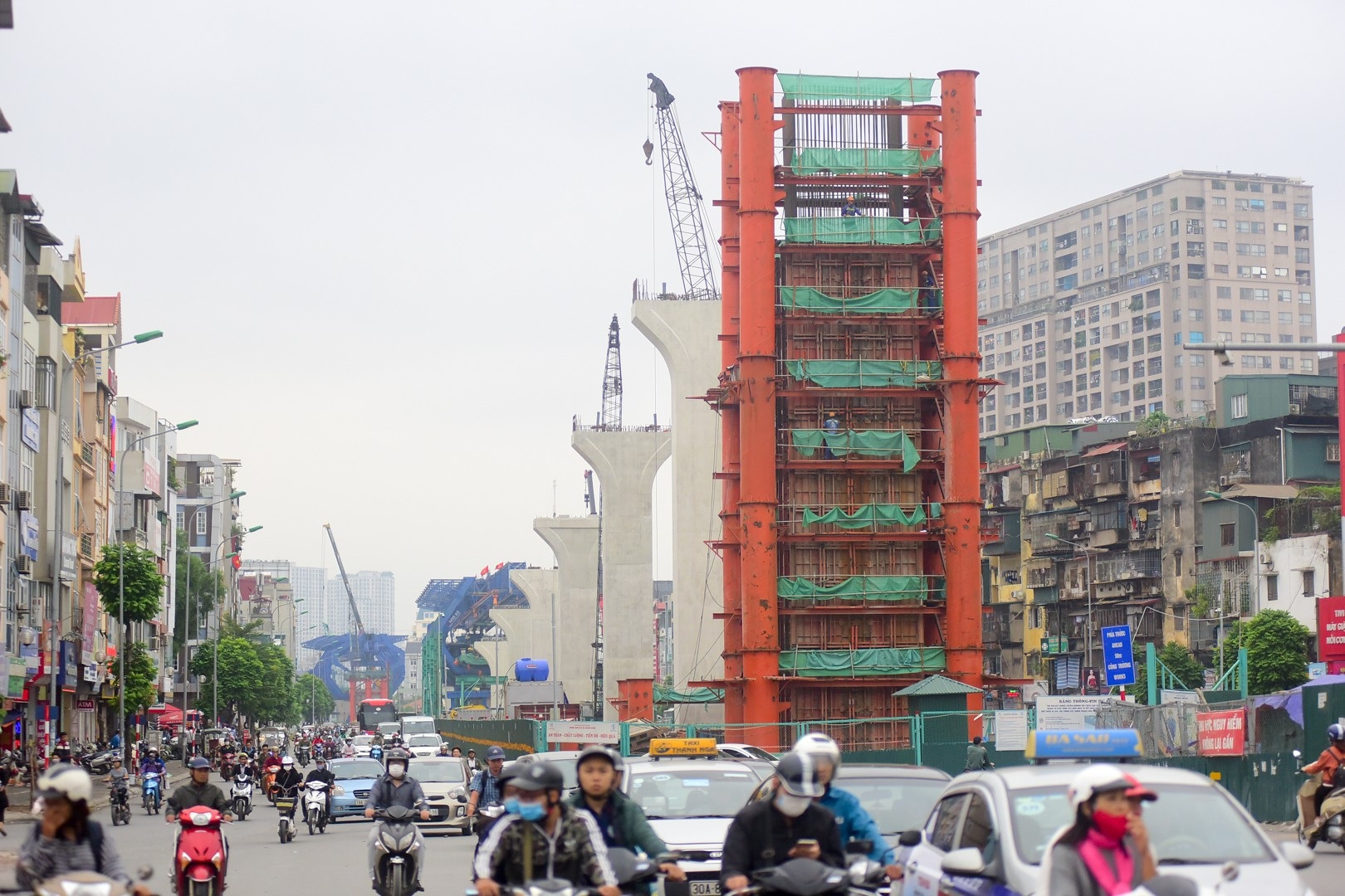 Toàn cảnh tuyến đường trên cao gần 10.000 tỷ giải cứu giao thông Ngã Tư Sở - cầu Vĩnh Tuy - Ảnh 3. Toàn cảnh tuyến đường trên cao gần 10.000 tỷ giải cứu giao thông Ngã Tư Sở - cầu Vĩnh Tuy - Ảnh 3.