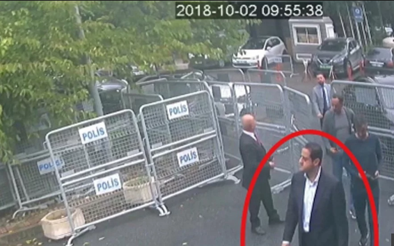 Nghi phạm Mutreb (vòng đỏ) tiến vào lãnh sự quán Ả rập Xê út tại Istanbul vài giờ trước khi nhà báo Khashoggi mất tích. (Ảnh: SCMP)