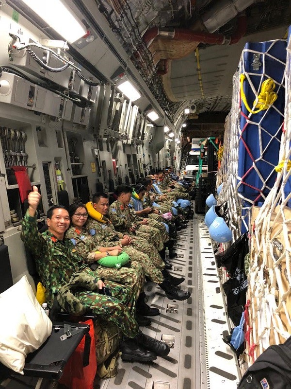 Cận cảnh chuyến bay đưa lực lượng Việt Nam đi gìn giữ hòa bình - 4 63 quân nhân là lực lượng đầu tiên của Việt Nam tham gia gìn giữ hòa bình Liên hợp quốc