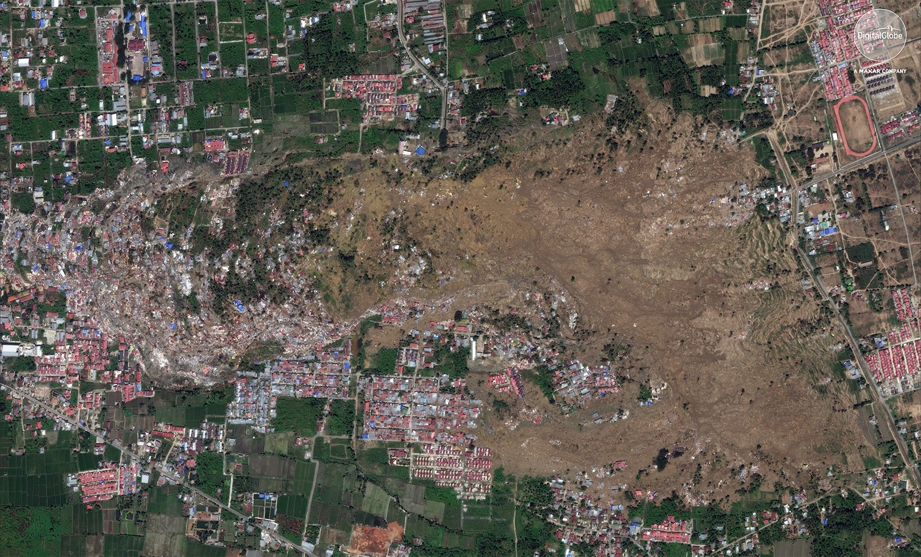 Những ngôi làng Indonesia trước và sau khi bị động đất/sóng thần san phẳng - 8 Những ngôi làng Indonesia trước và sau khi bị động đất/sóng thần san phẳng - 8