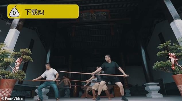 Ngôi làng nơi tất cả người dân cùng luyện “kungfu” - 4
Ngôi đền trong làng là nơi để người dân Đại Tây học hỏi lẫn nhau những kiến thức trong võ thuật.